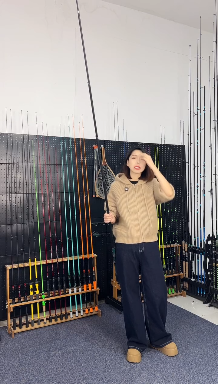 2.7m碳素伶俐虫绿色2.7米直柄（瑕疵尾货竿，没有售后，介意勿拍）