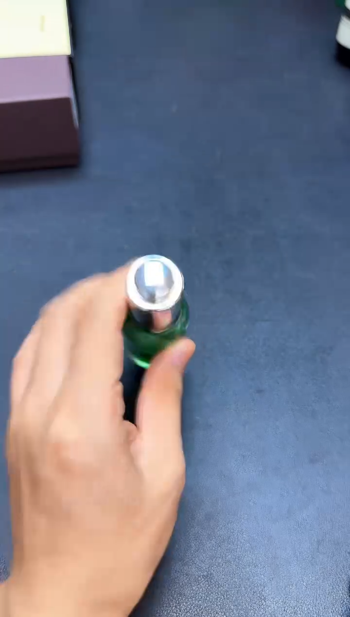 瓷片全新正品一件不留@@WE1490