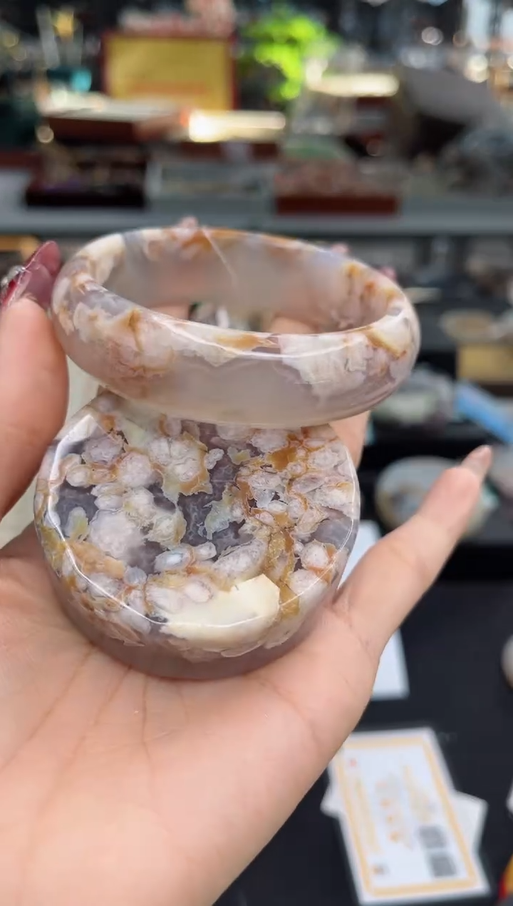 【闪购商品】石英质玉手镯未镶嵌60圈口（赠品镯心）3931292