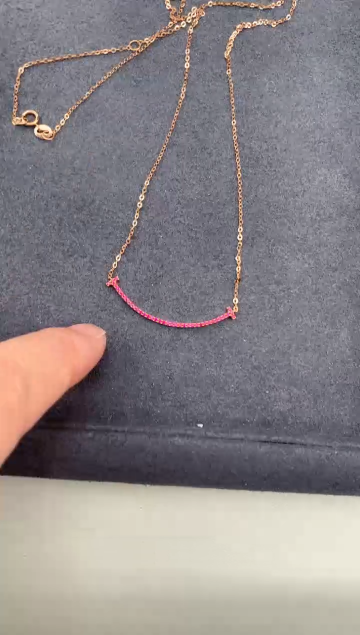 【闪购商品】红宝石颈饰18K金镶嵌16分红宝石颈饰