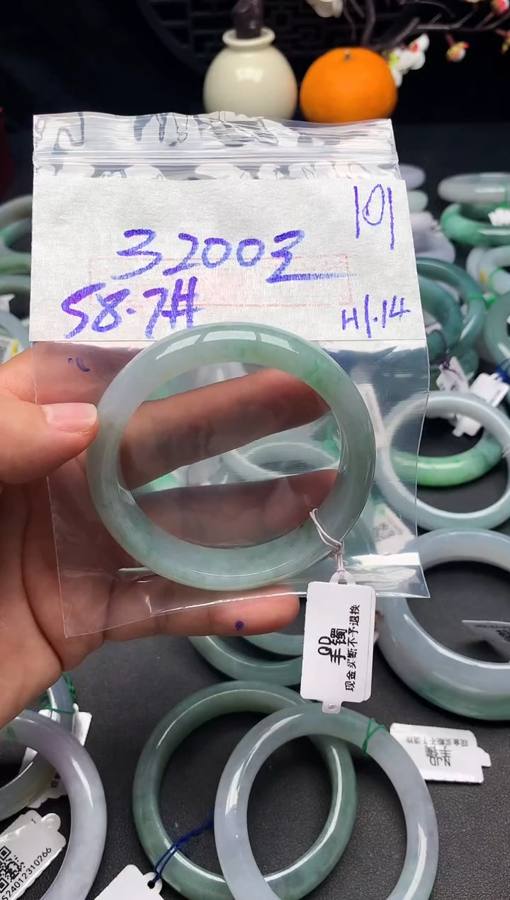 【闪购商品】定制翡翠未镶嵌毛货需精细抛光+多样性发货拍一发一