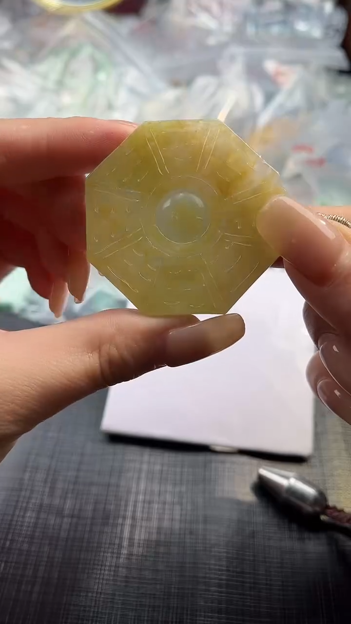 【闪购商品】翡翠颈饰未镶嵌100635564