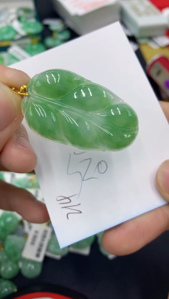 【闪购商品】翡翠颈饰18K金镶嵌号链接1111111