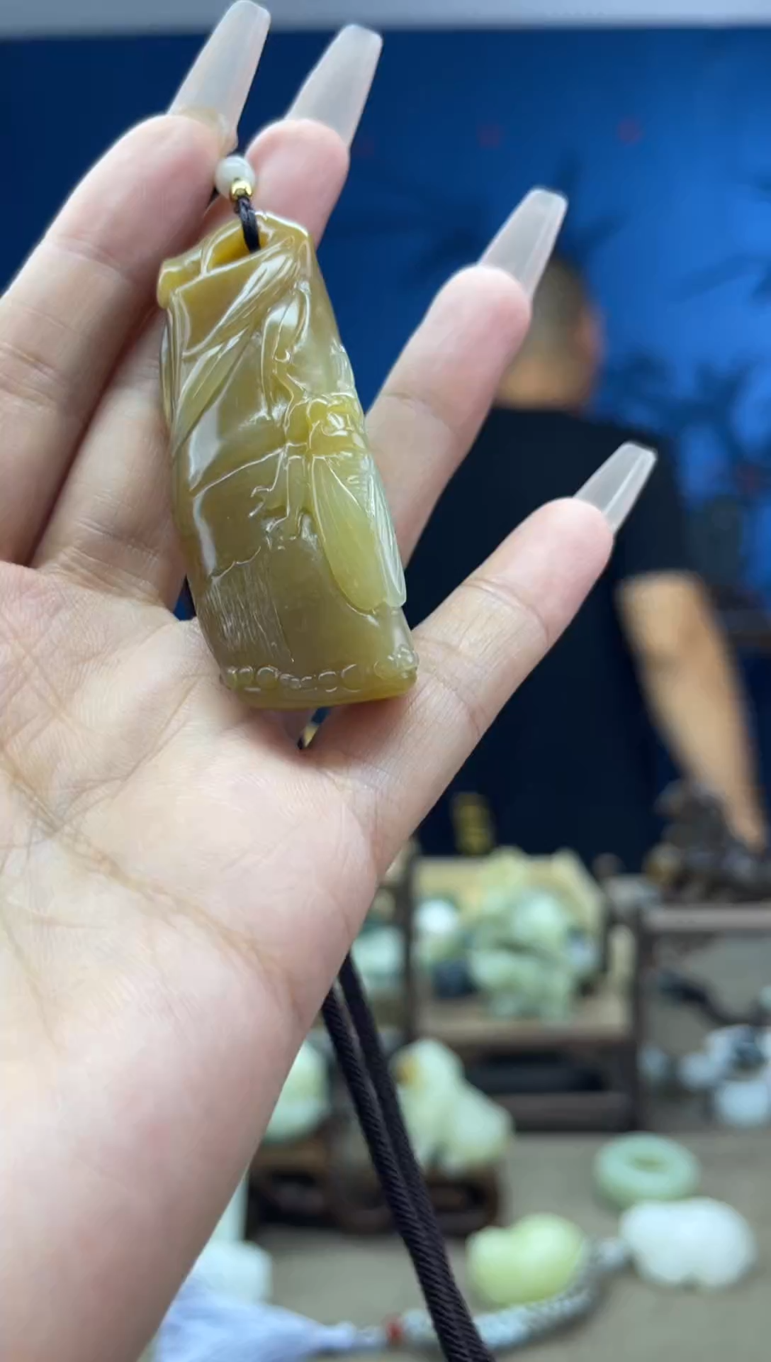 和田玉未镶嵌颈饰1