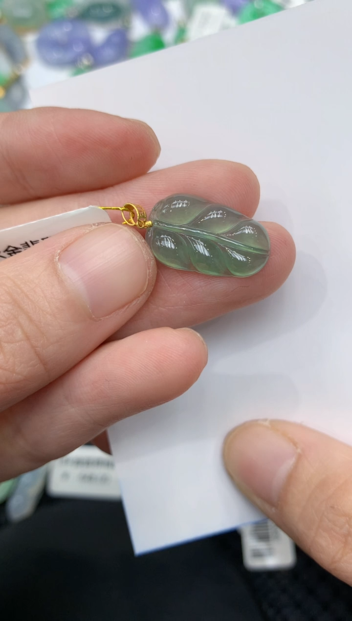 【闪购商品】翡翠颈饰18K金镶嵌111111111111