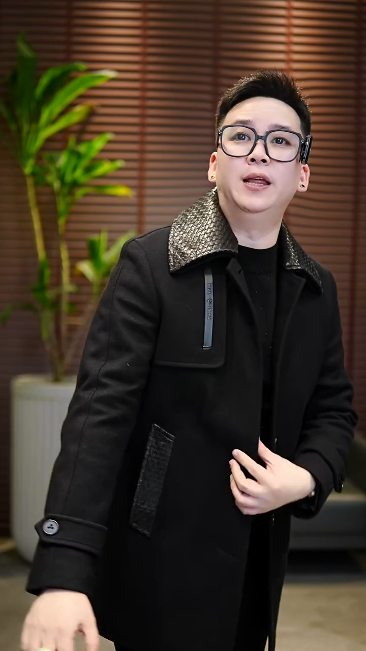 48码（  110-130斤）拼皮羊毛风衣夹克QD578