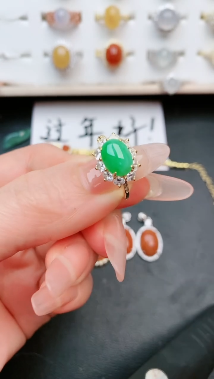 【闪购商品】翡翠戒指银S925镶嵌....