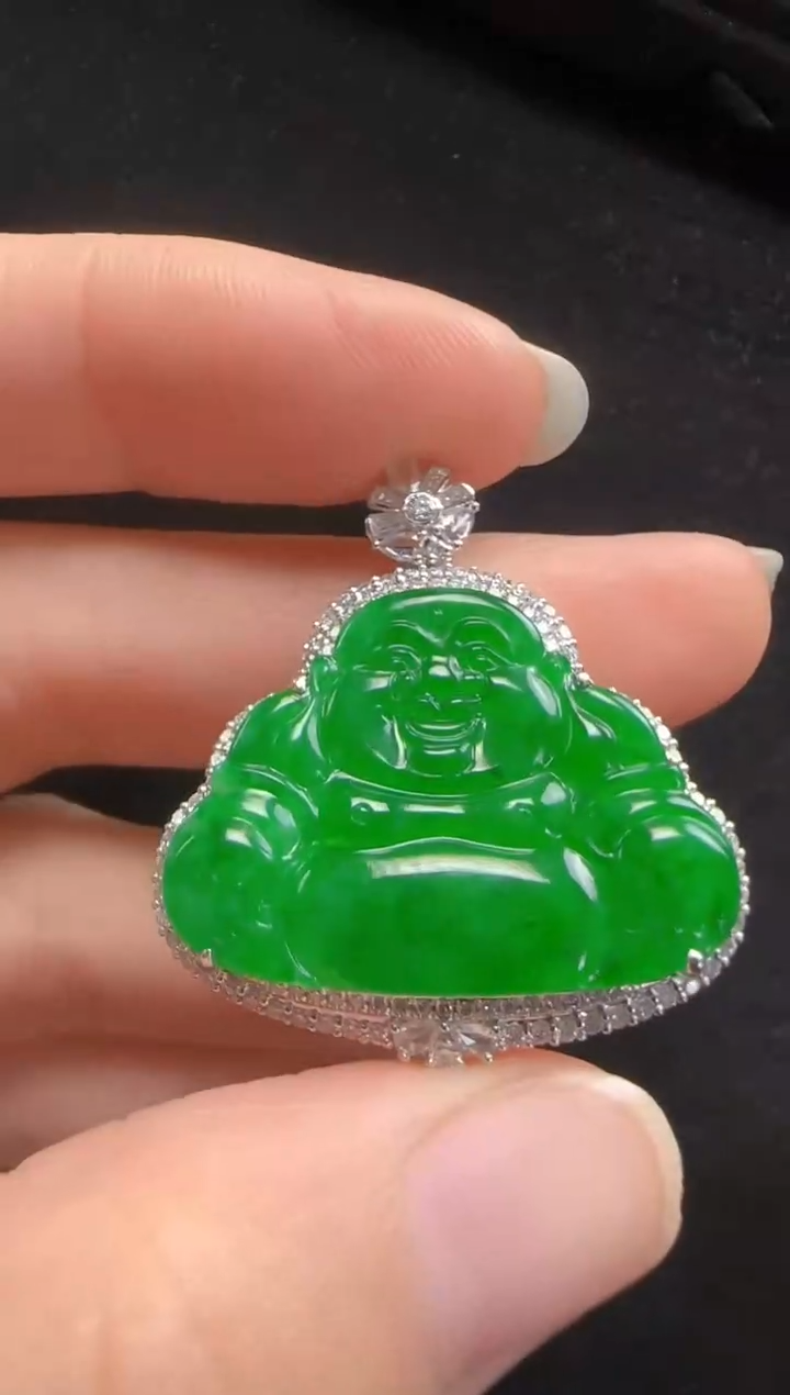 【闪购商品】翡翠颈饰18K金镶嵌543玉佛一个