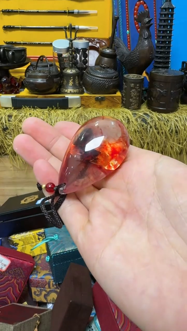 【闪购商品】琥珀颈饰未镶嵌专属链接