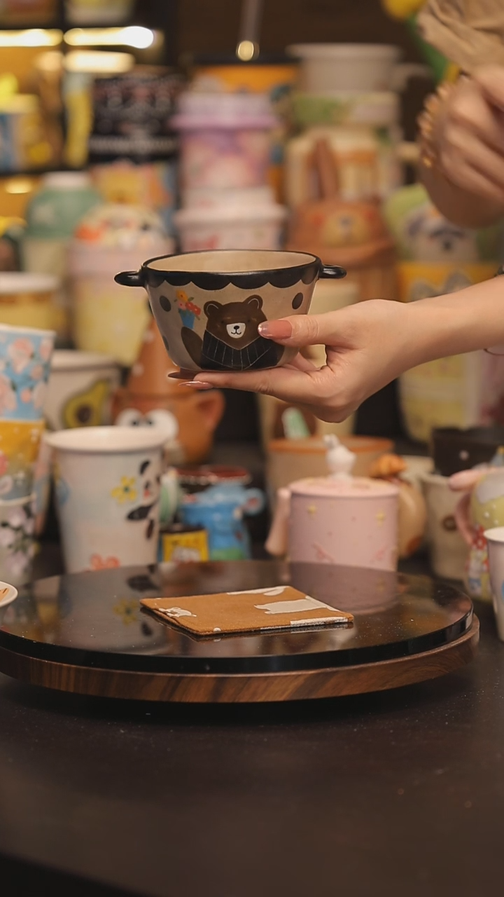 景德镇釉下彩绘设计师款式陶瓷