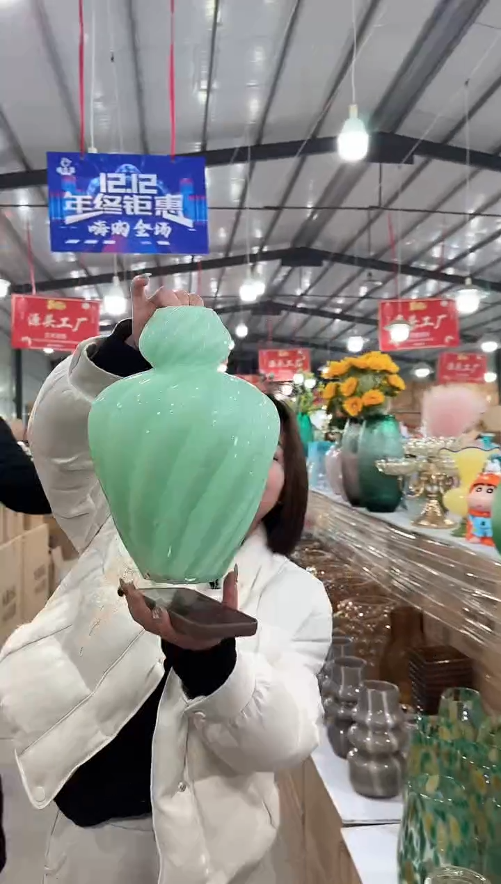 【闪购商品】藤优品花器H-早31