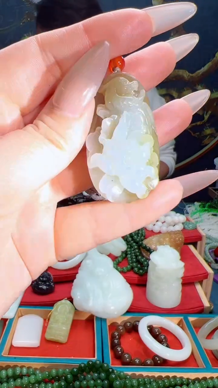 【闪购商品】和田玉吊坠未镶嵌1