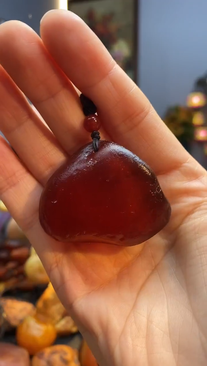 琥珀颈饰未镶嵌挂件