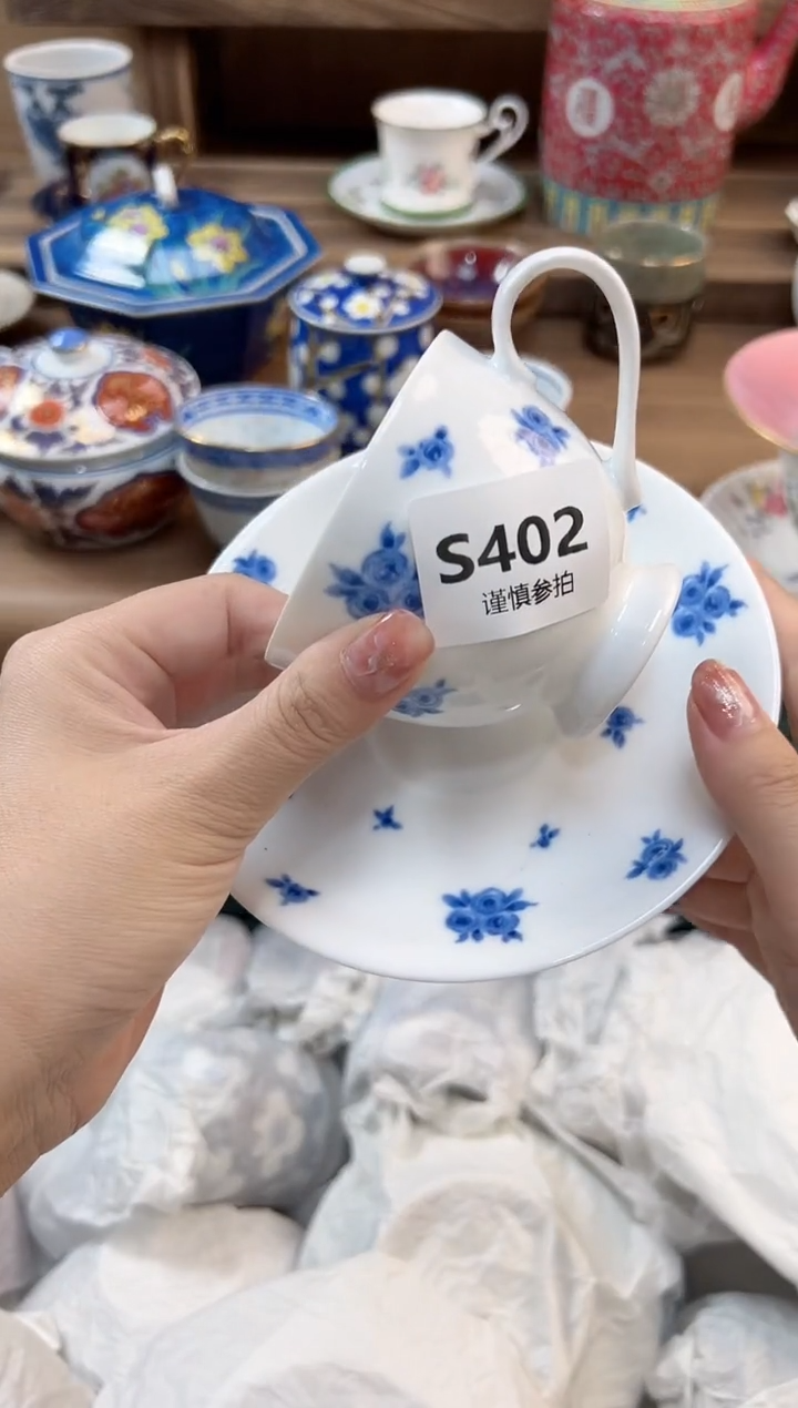 瓷片青*         402