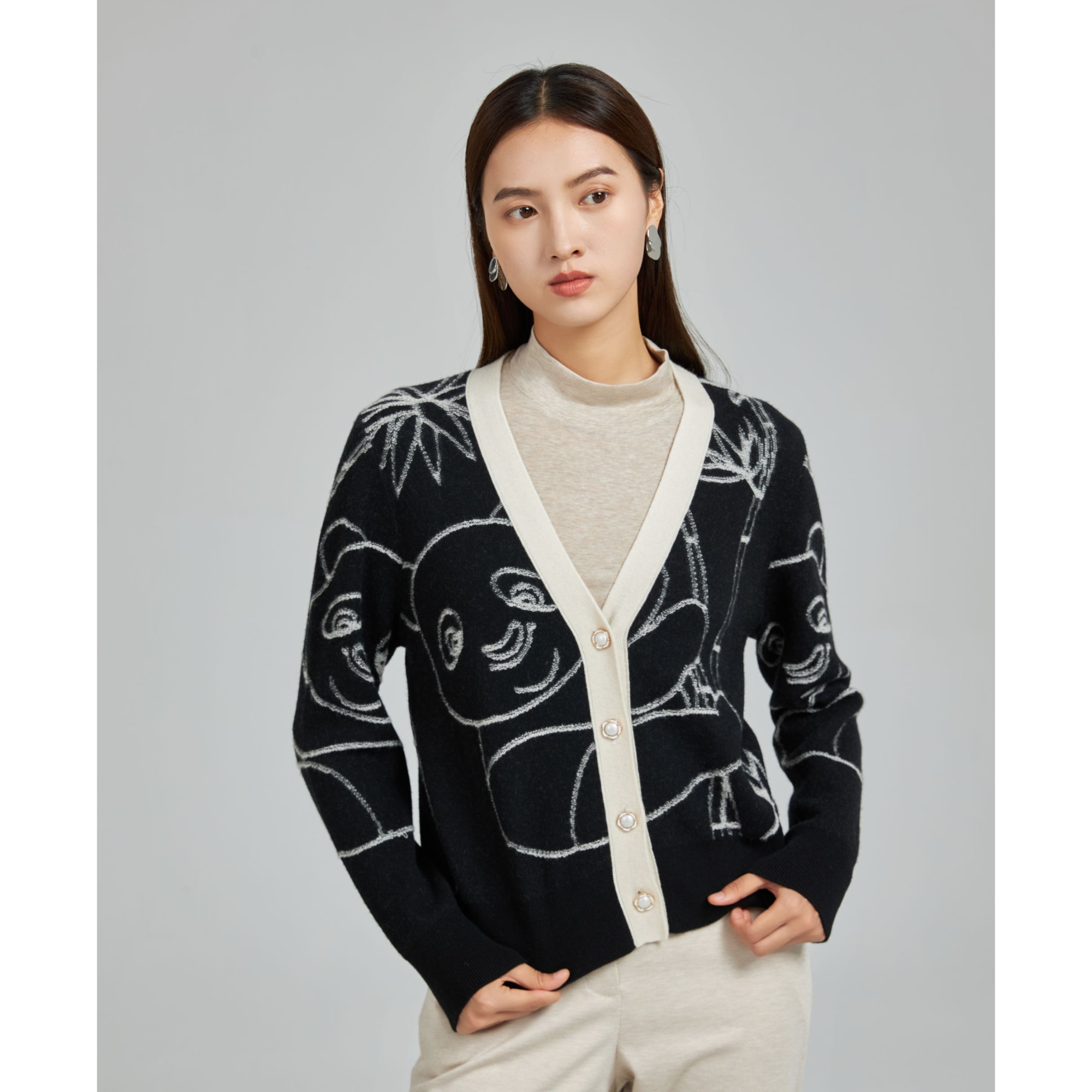 FINITY 复古时尚亲肤柔软细腻百搭针织开衫 F20XD4001Z