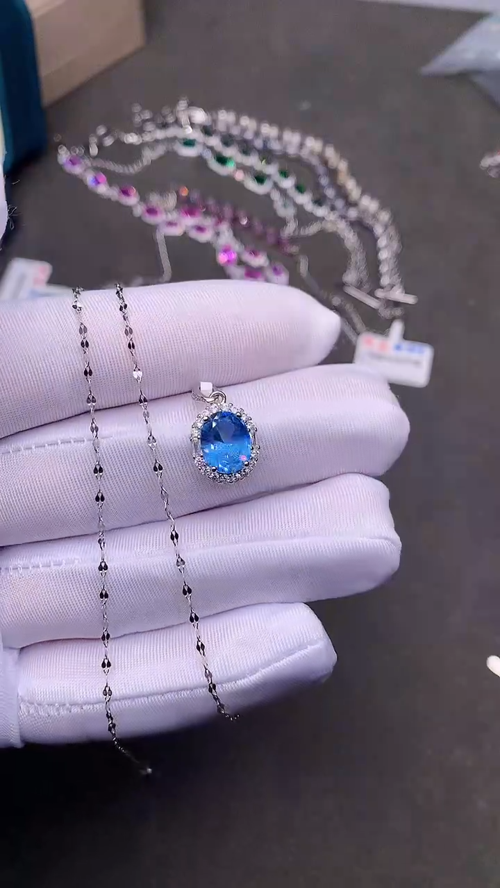 【闪购商品】海蓝宝石颈饰银S925镶嵌.......
