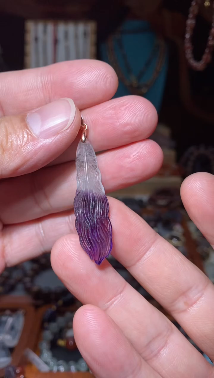 【闪购商品】水晶紫极光锦鲤吊坠未镶嵌多样性发一个