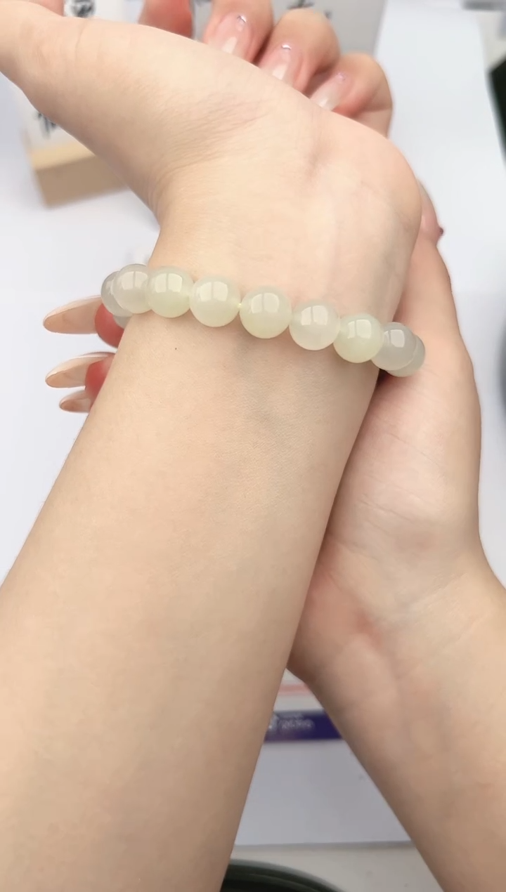【闪购商品】未镶嵌和田玉手串微色差T蜂蜜