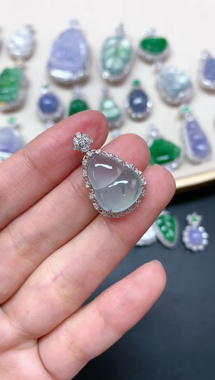 【闪购商品】翡翠吊坠(不含链)18K金镶嵌A58|6800