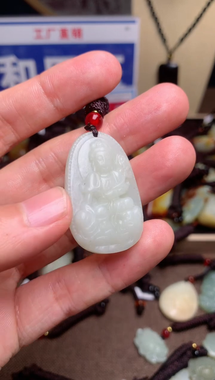 【闪购商品】和田玉颈饰未镶嵌1