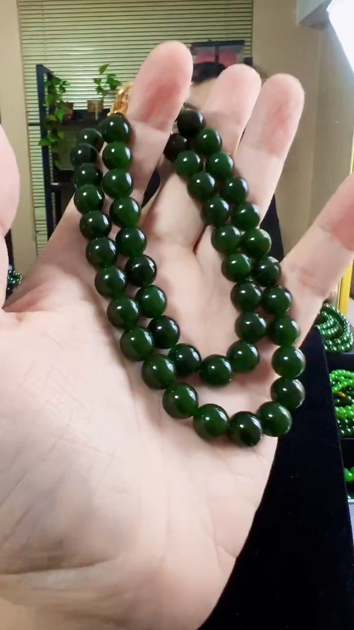 项链未镶嵌和田玉（碧玉）10