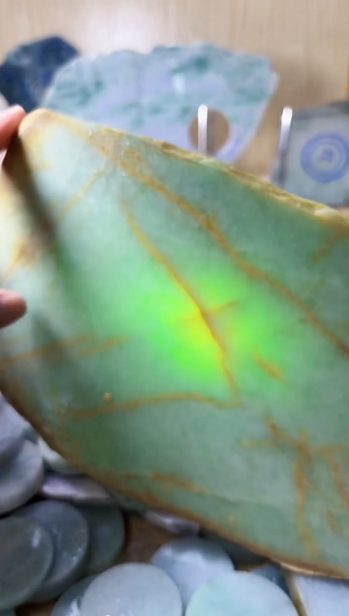 【闪购商品】翡翠颈饰未镶嵌A货白谭2511