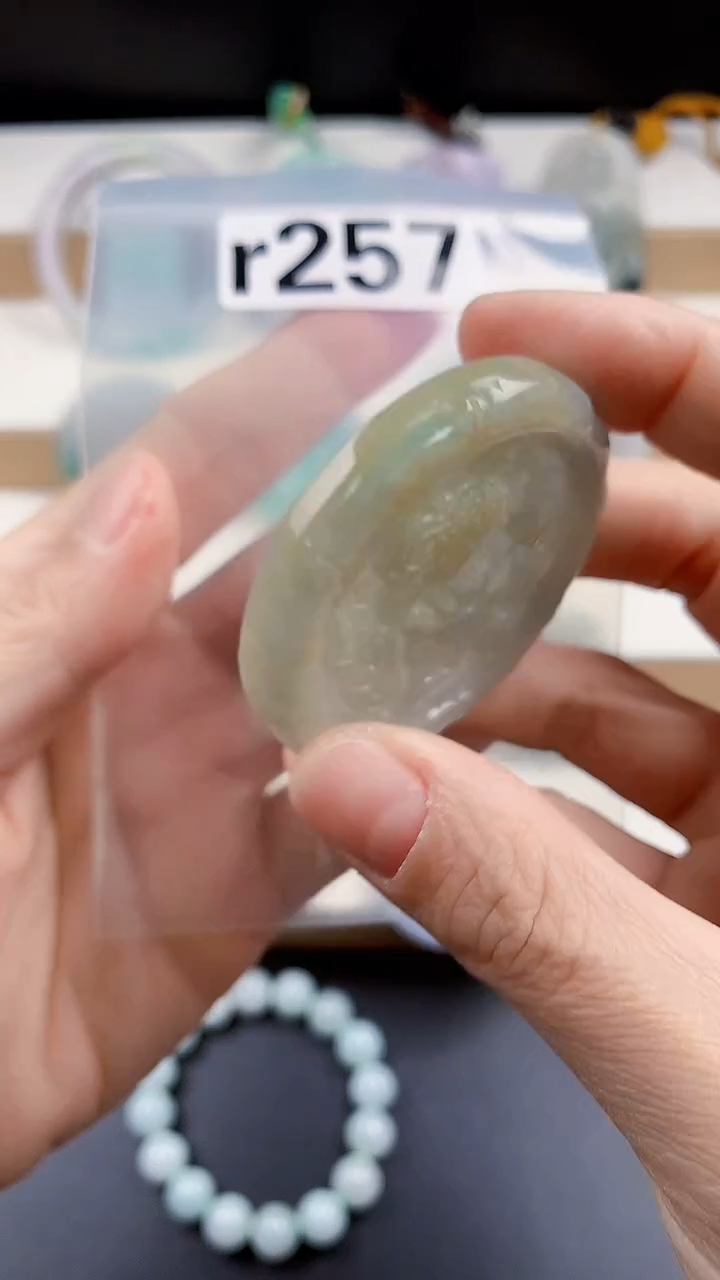 颈饰未镶嵌翡翠天然翡翠吊坠挂件