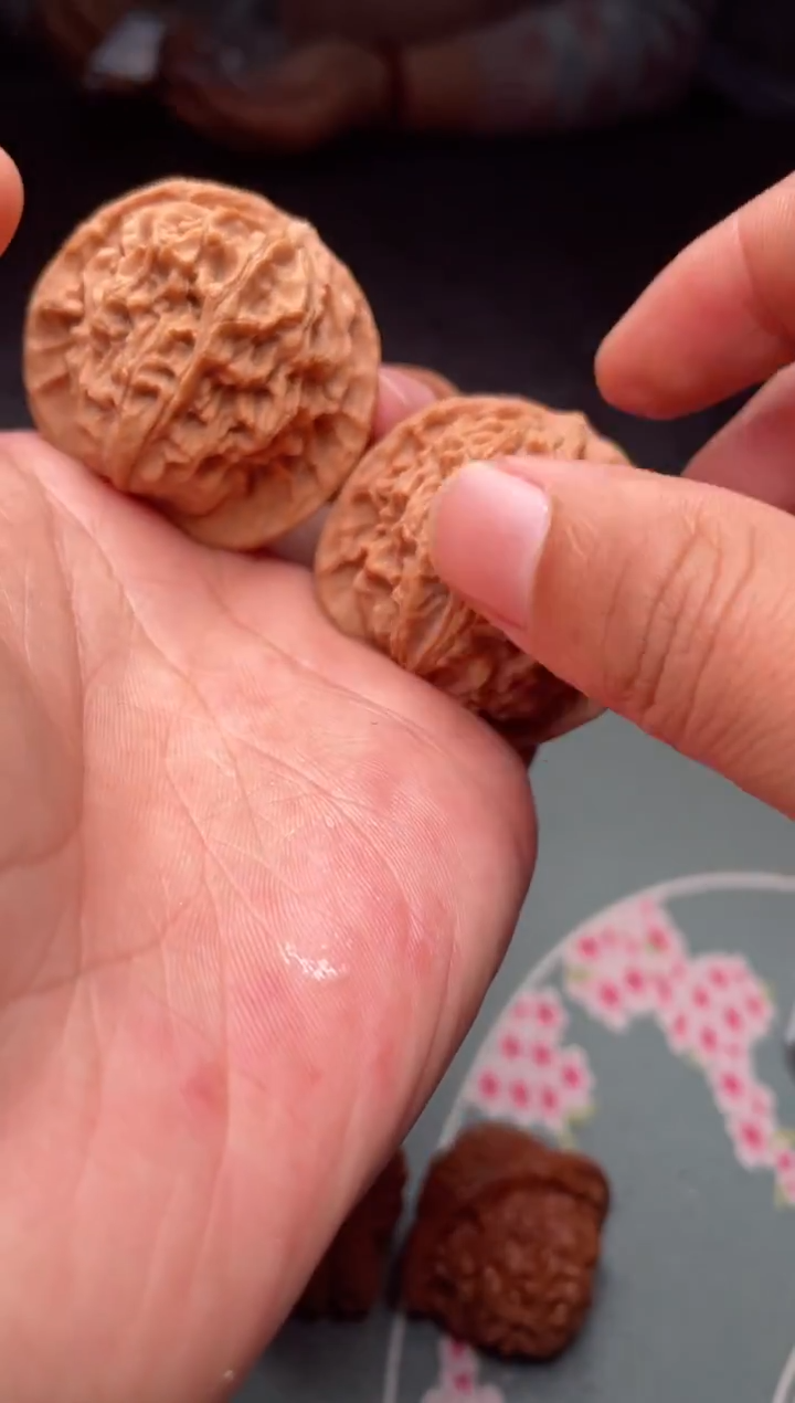 把件文玩核桃a299   盘龙纹 42尺