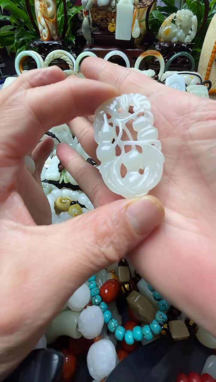 未镶嵌和田玉挂件挂件