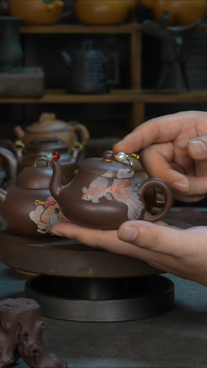 紫砂1紫砂作品君德婚纱鱼