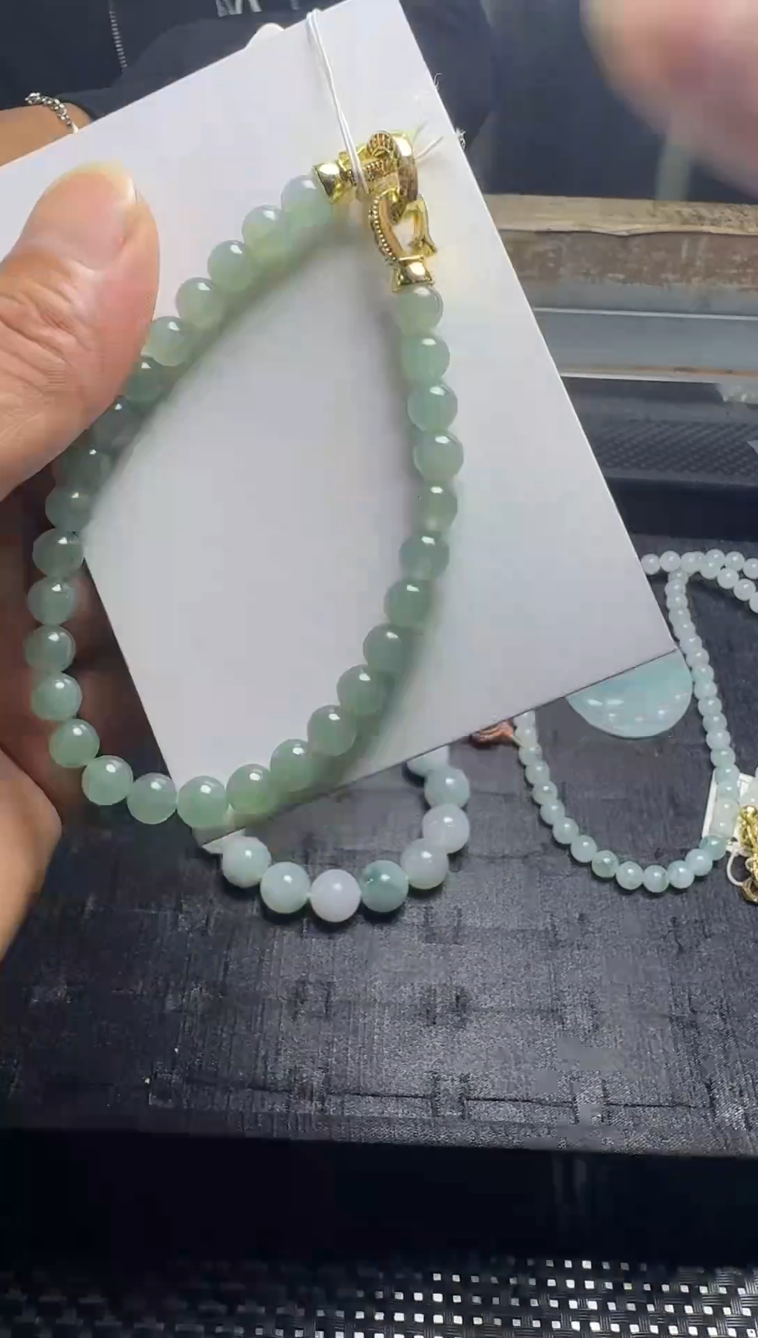 未镶嵌定制翡翠手串