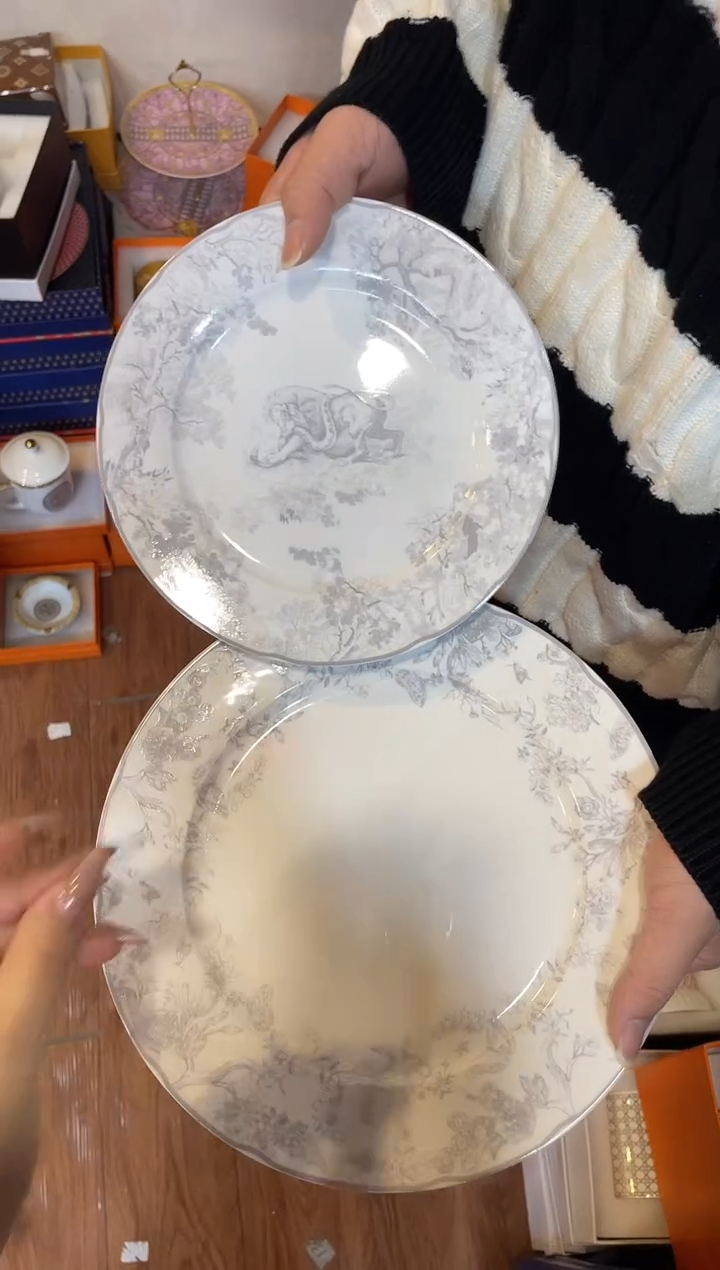 杯鸿辉家品牌瓷器，京东包邮！