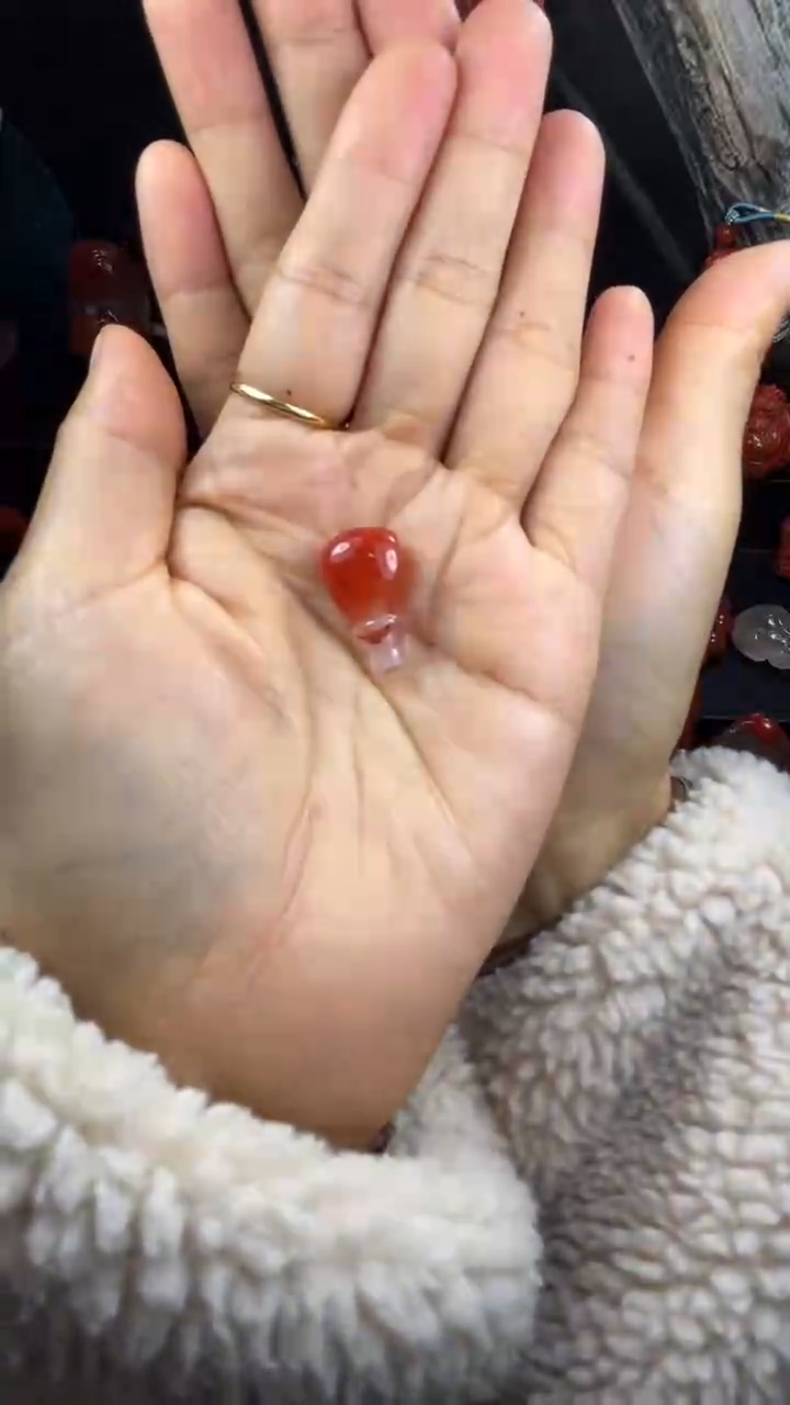 颈饰未镶嵌南红玛瑙一****6南红三通
