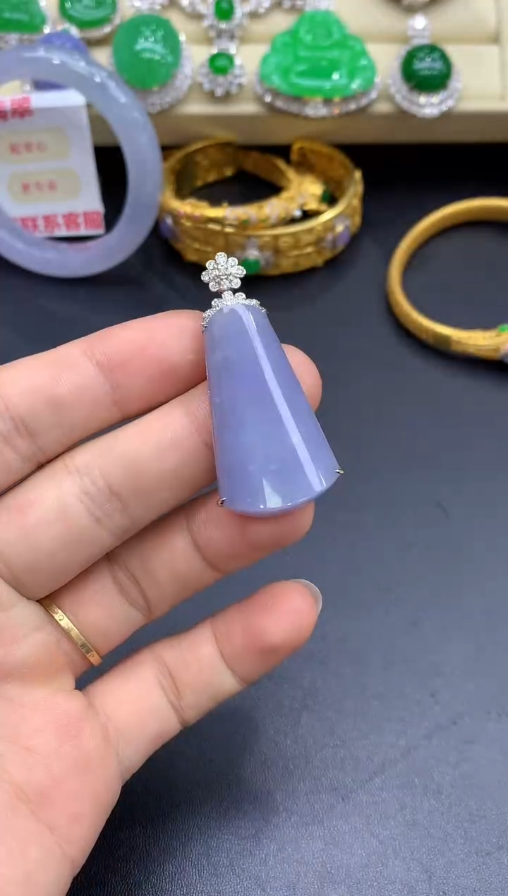 颈饰18K金镶嵌翡翠582-中国好珍宝
