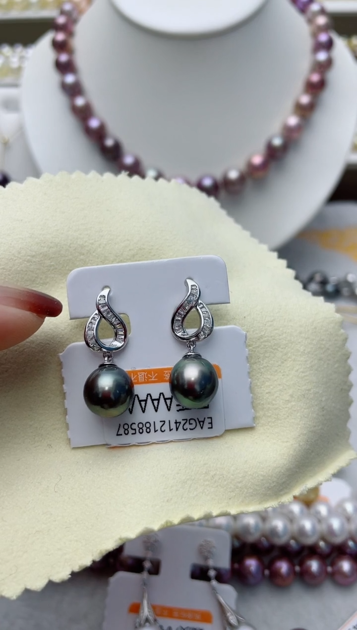 【闪购商品】海水珍珠耳饰银S925镶嵌W38