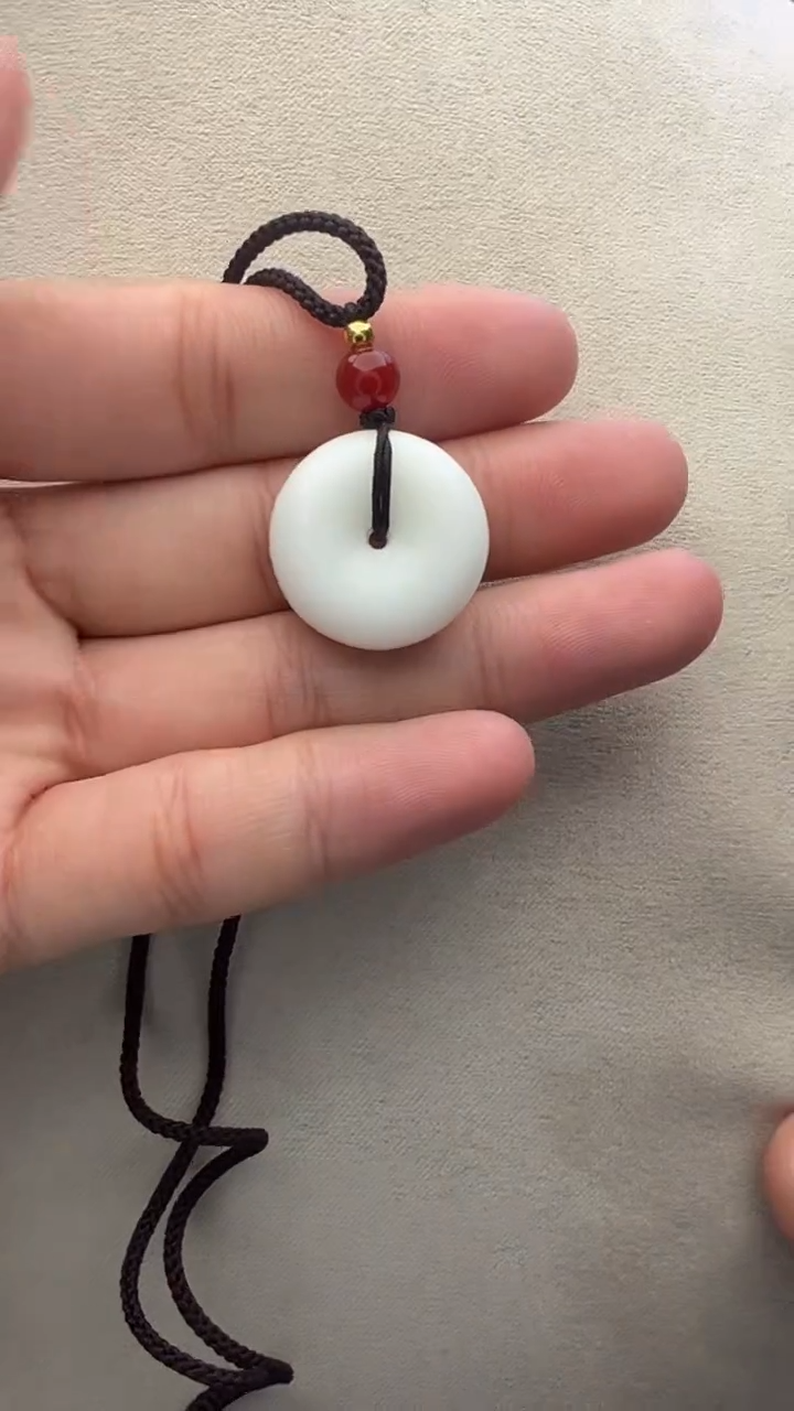 【闪购商品】和田玉颈饰未镶嵌M