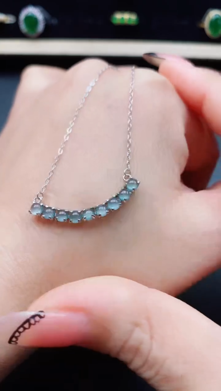 翡翠银S925镶嵌吊坠(赠链)8500