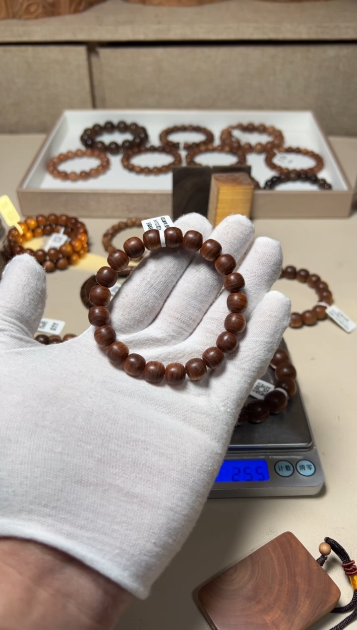 檀香木吊坠巍*老山檀香9.5/10