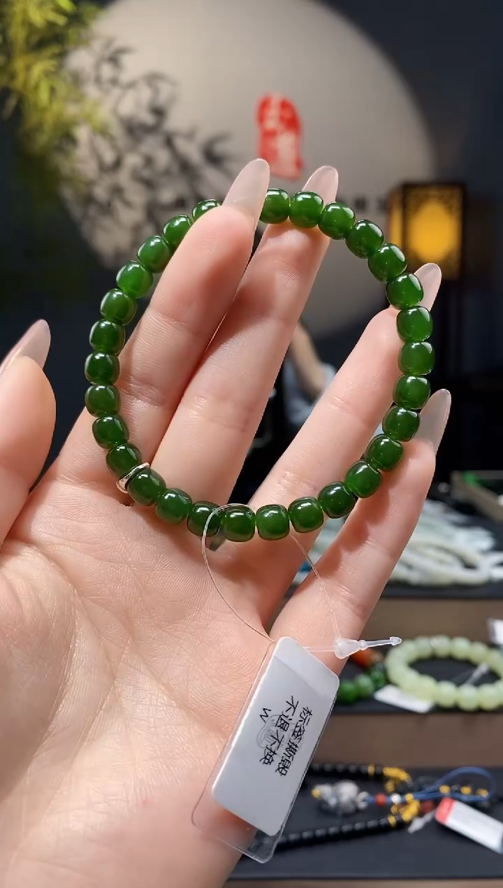 【闪购商品】和田玉1未镶嵌7mm碧玉老型手串