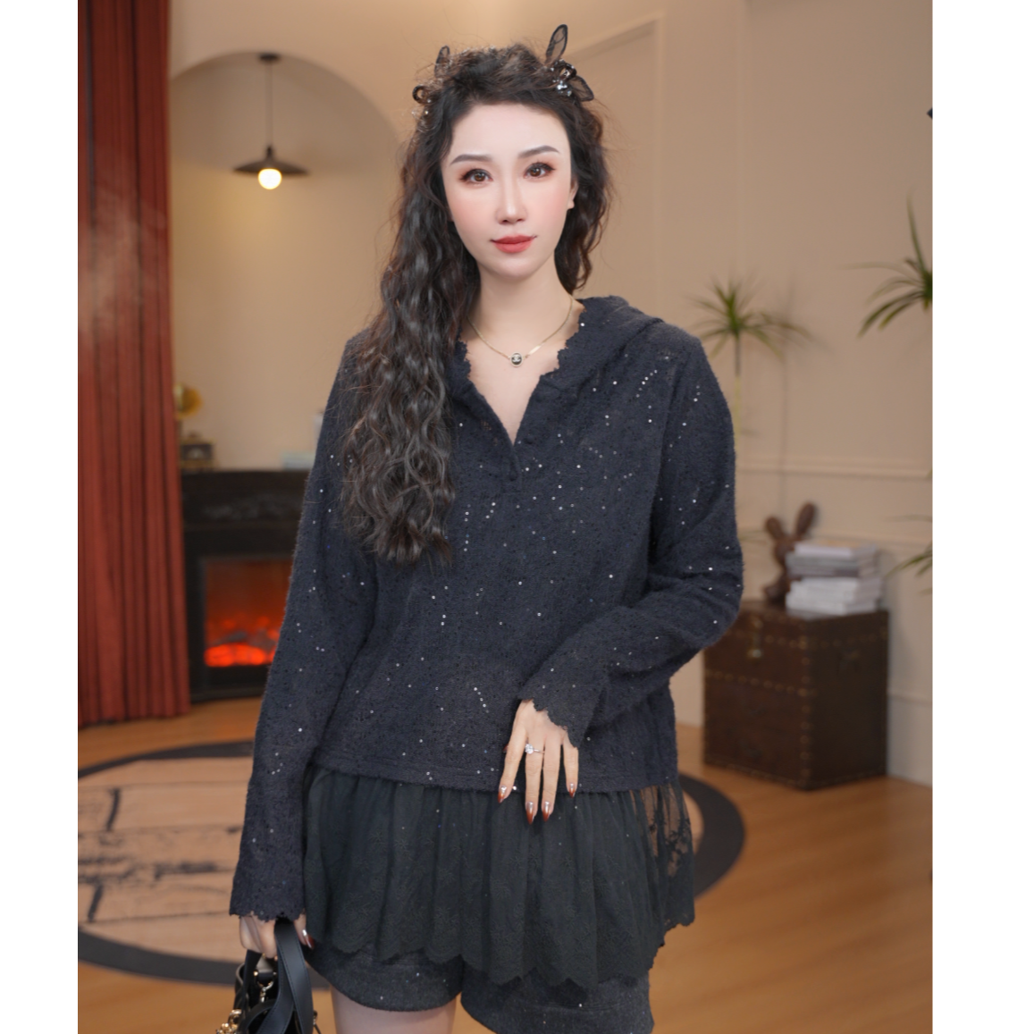 JR·雪姐·百利甜酒-91206百搭显瘦亮钻扣子连帽长袖上衣