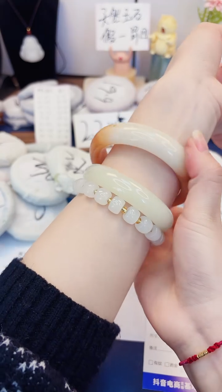 【闪购商品】石英质玉手镯未镶嵌128-财气镯-圈口64