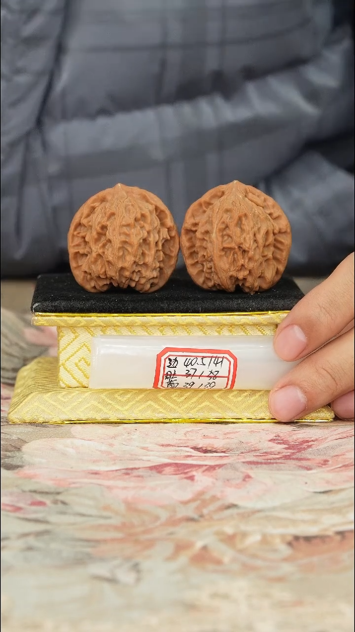 【闪购商品】文玩核桃把件非嫁接北京