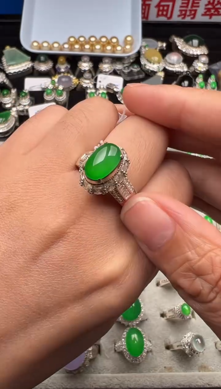 【闪购商品】定制翡翠未镶嵌A货翡翠