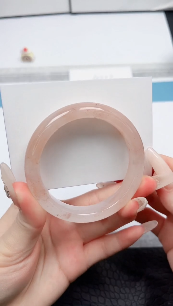 【闪购商品】石英质玉手镯未镶嵌51-55.5