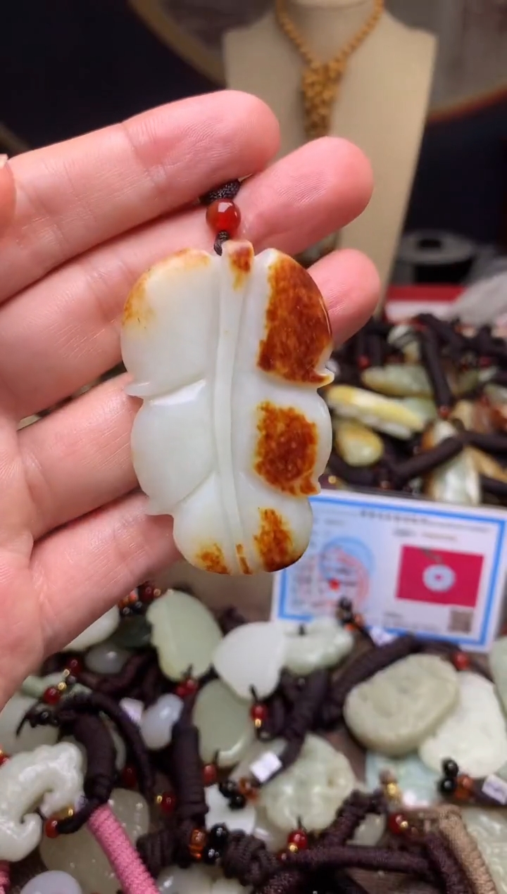 颈饰未镶嵌和田玉新疆料青海料清水和田玉吊坠