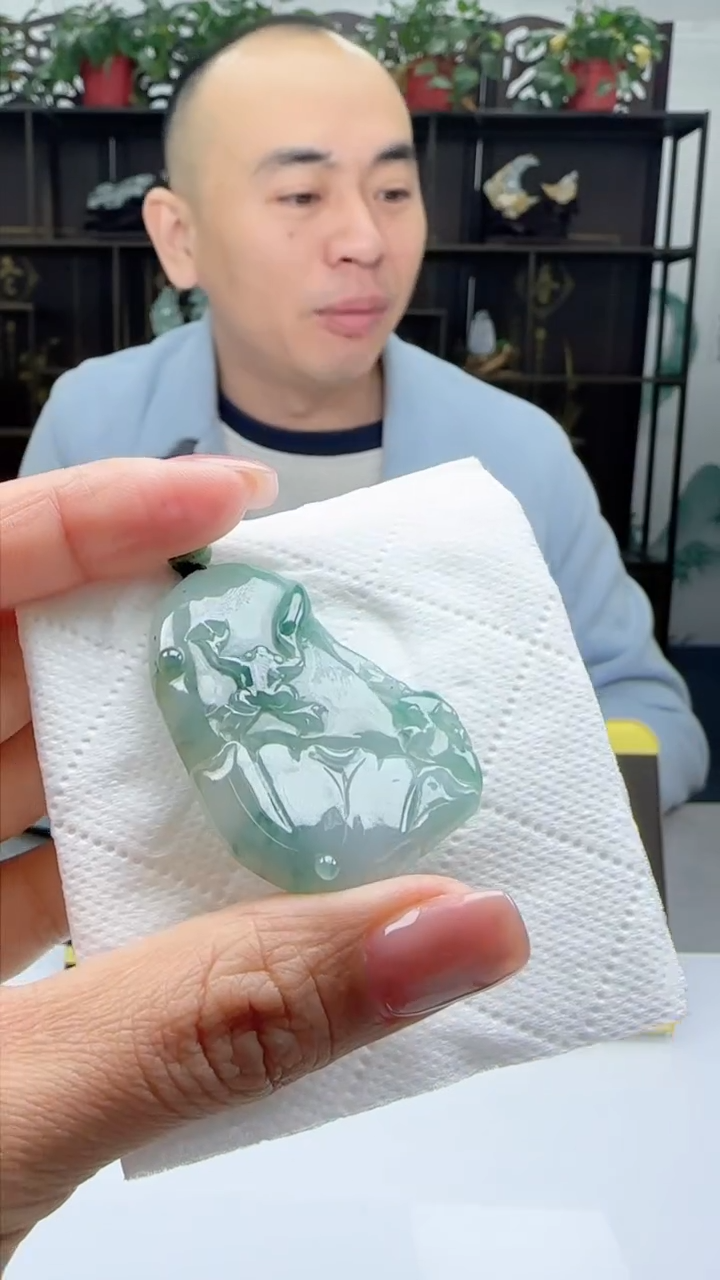 【闪购商品】翡翠颈饰未镶嵌天然翡翠A货吊坠