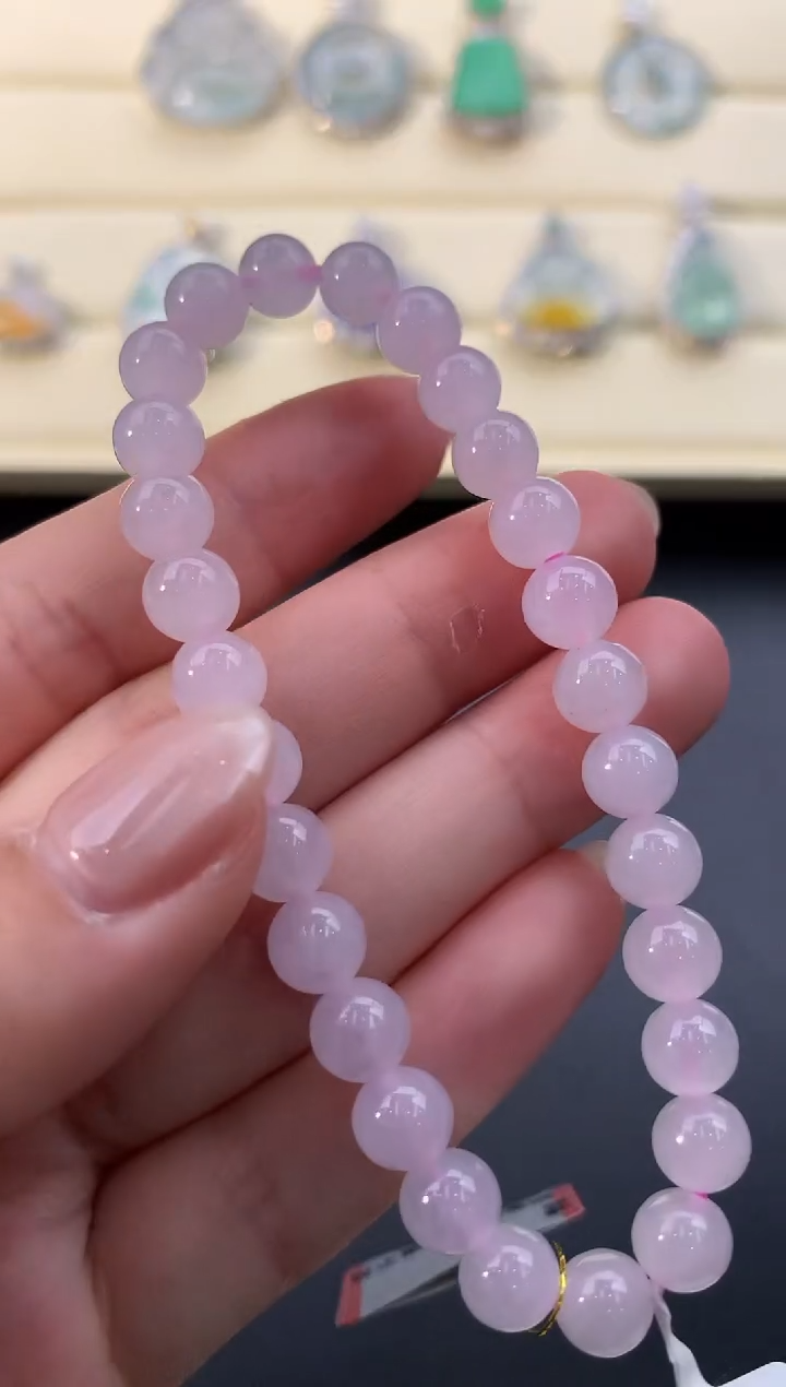 【闪购商品】翡翠颈饰未镶嵌D601      