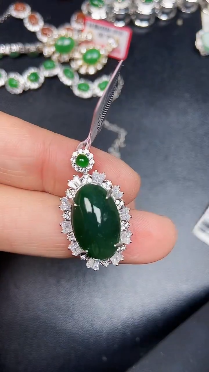 银S925镶嵌戒指翡翠1200