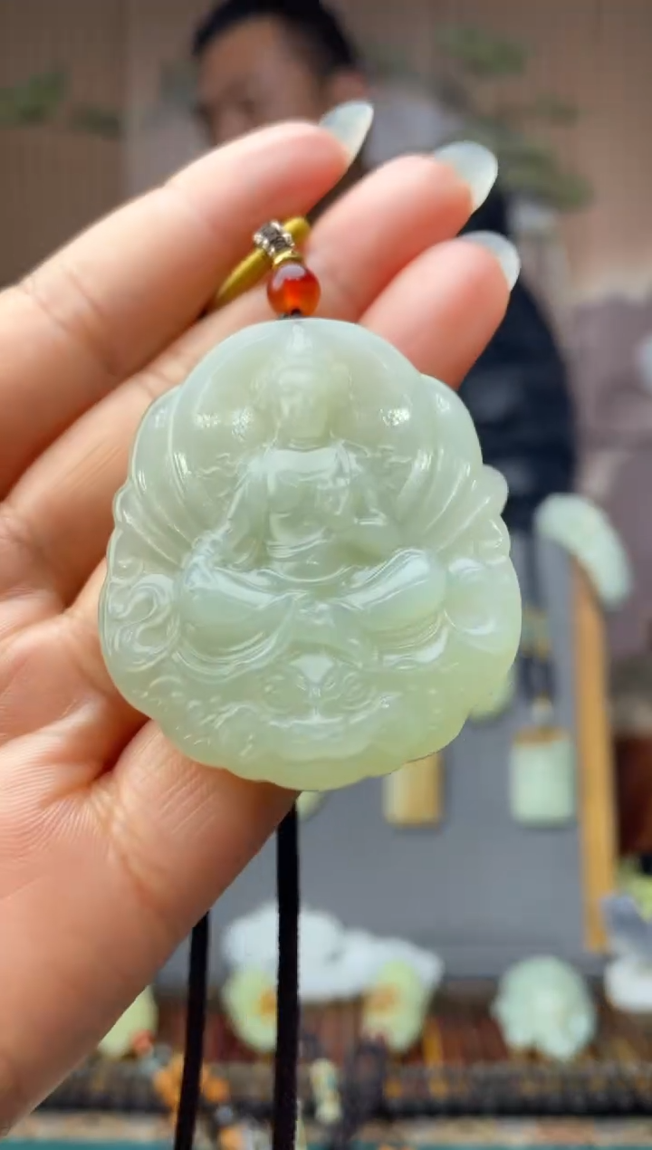 颈饰未镶嵌和田玉拍一发一