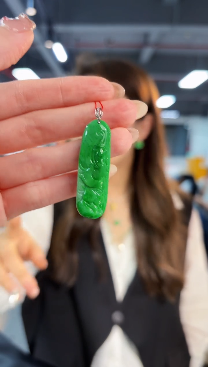 【闪购商品】翡翠吊坠(不含链)18K金镶嵌缅料A货/支持复检/一件